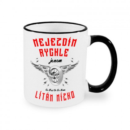 Nejezdím rychle, lítám nízko